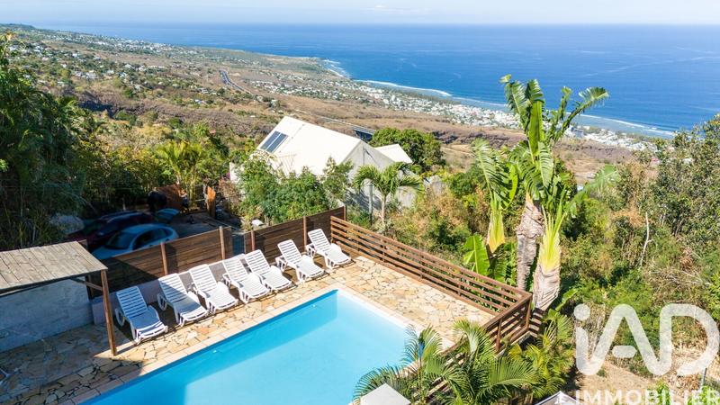 Maison - 215 m² - 7 pièces