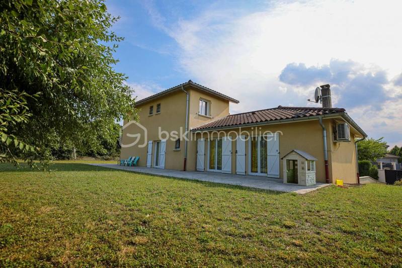 Villa - 165 m² - 6 pièces