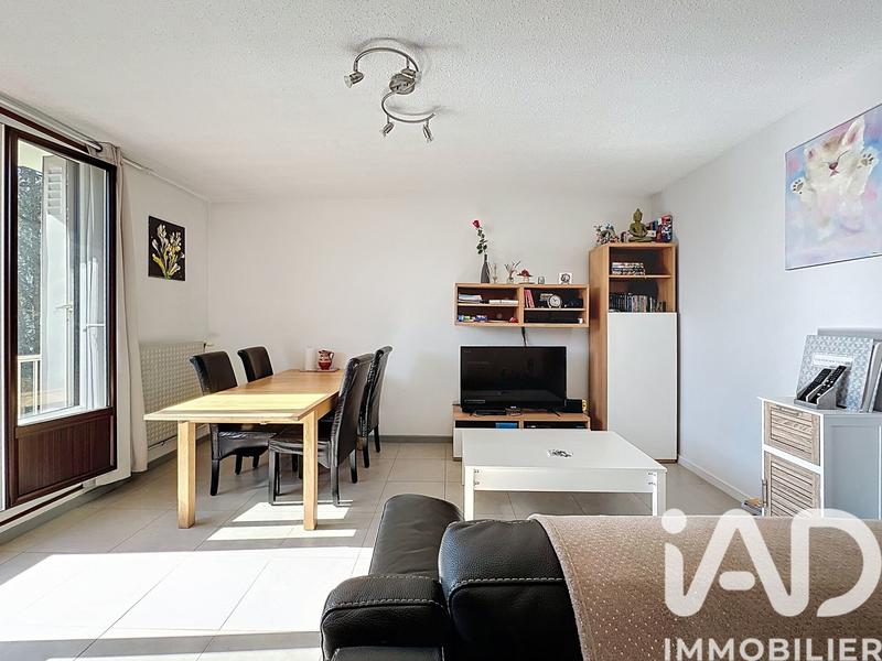 Appartement - 79 m² - 4 pièces