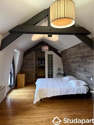 Chambre - 12 m² - 1 pièce