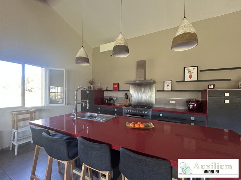 Villa - 174 m² - 6 pièces