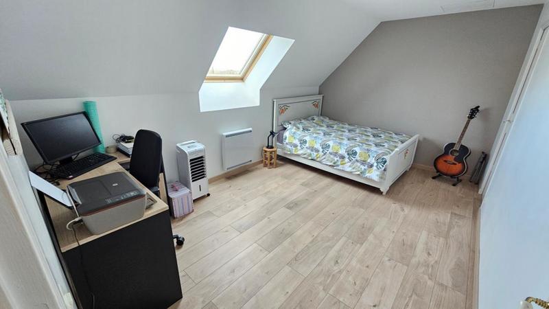 Maison - 145 m² - 6 pièces