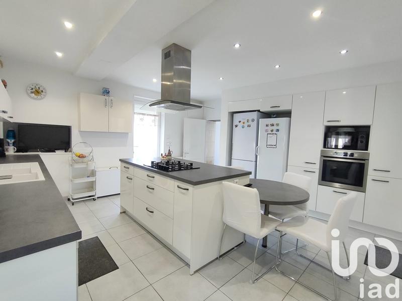 Maison - 108 m² - 4 pièces