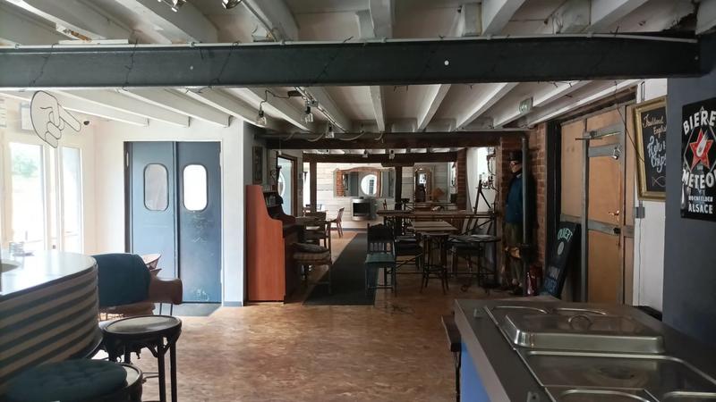 Propriété - 300 m² - 8 pièces