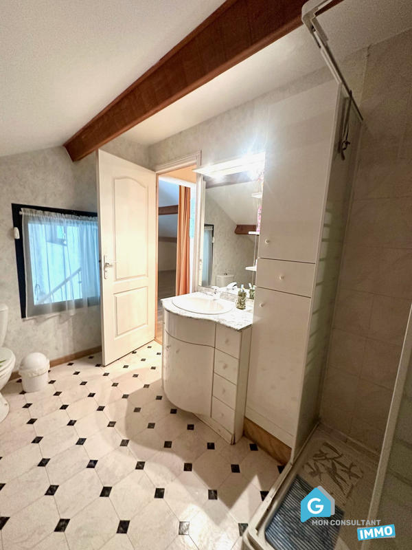 Maison - 149 m² - 7 pièces