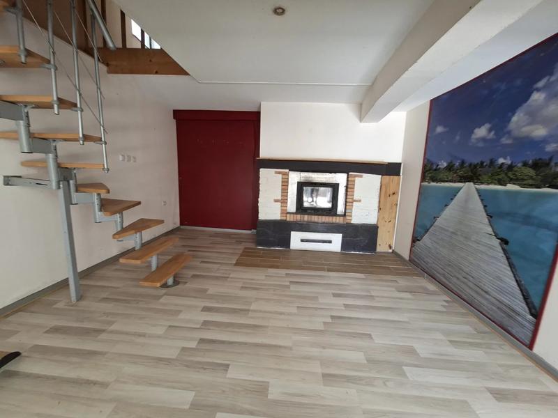 Maison - 95 m² - 5 pièces