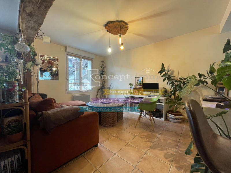 Appartement - 74 m² - 5 pièces