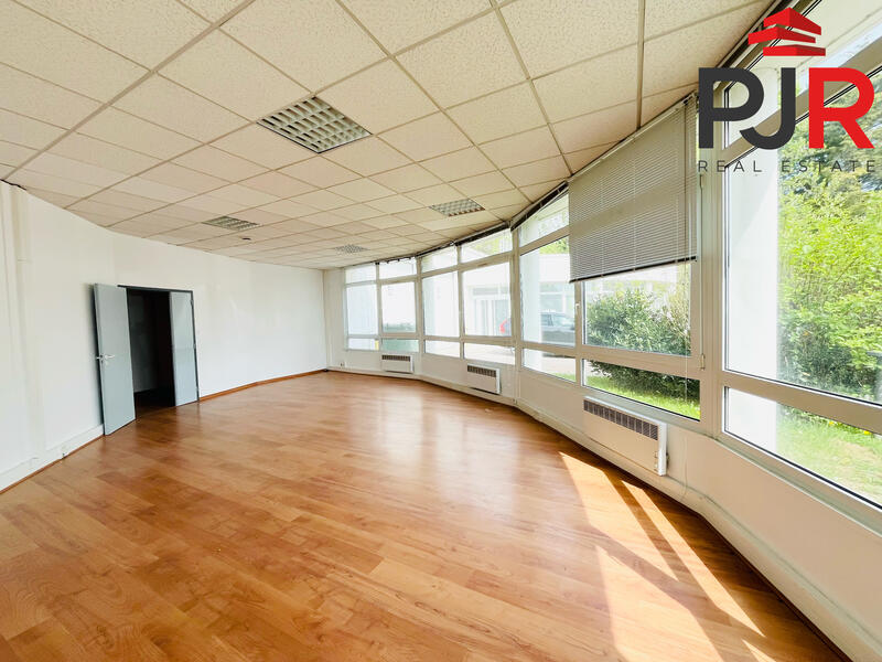 Bureau - 306 m²