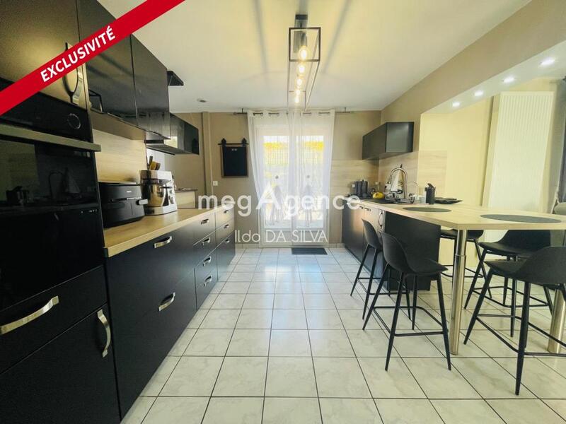 Maison - 135 m² - 5 pièces