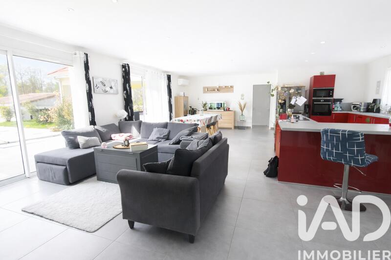 Maison - 150 m² - 6 pièces