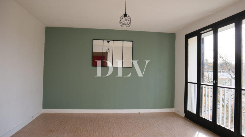 Appartement - 76 m² - 4 pièces