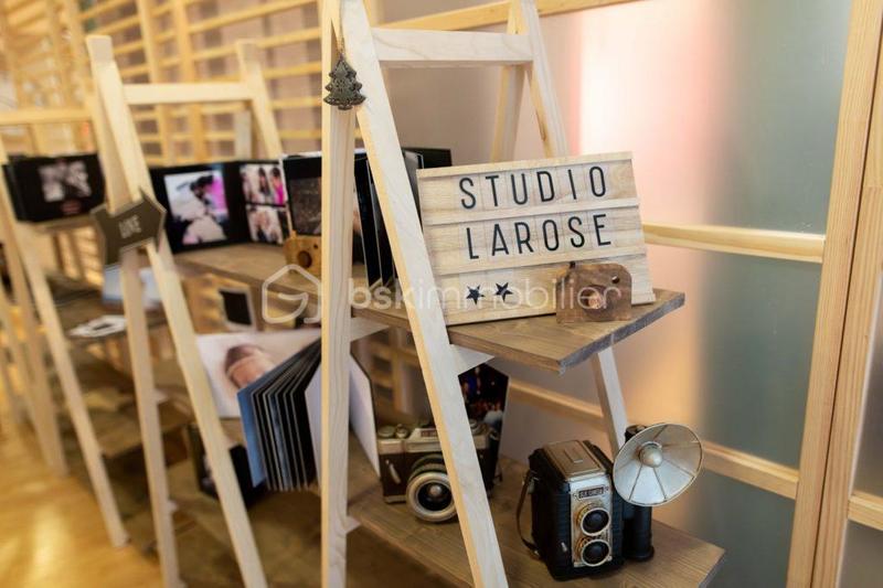 Local commercial - 134 m² - 5 pièces