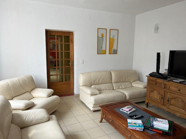Propriété - 420 m² - 14 pièces