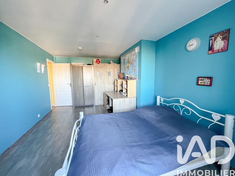 Appartement - 92 m² - 4 pièces