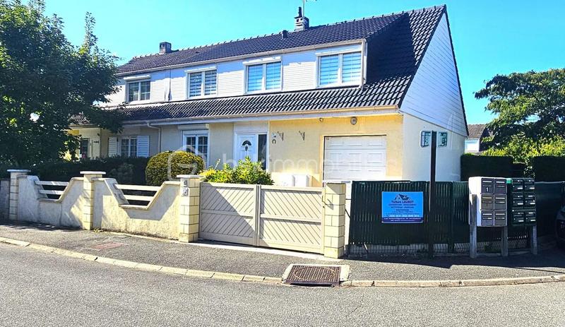 Maison - 102 m² - 6 pièces