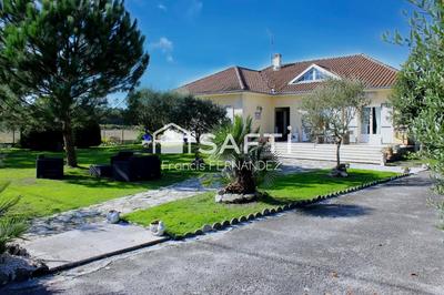 Maison - 159 m² - 6 pièces