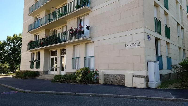 Appartement - 84 m² - 3 pièces