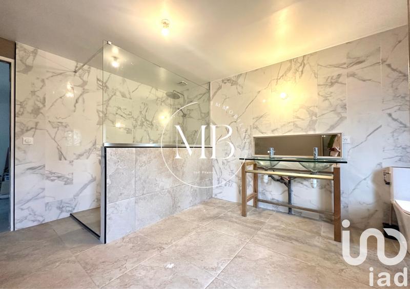 Maison - 127 m² - 6 pièces