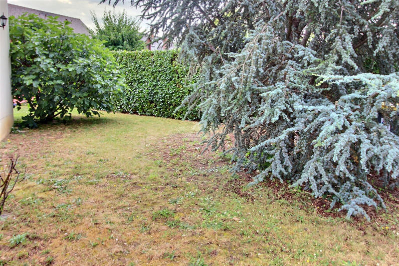 Maison - 180 m² - 8 pièces