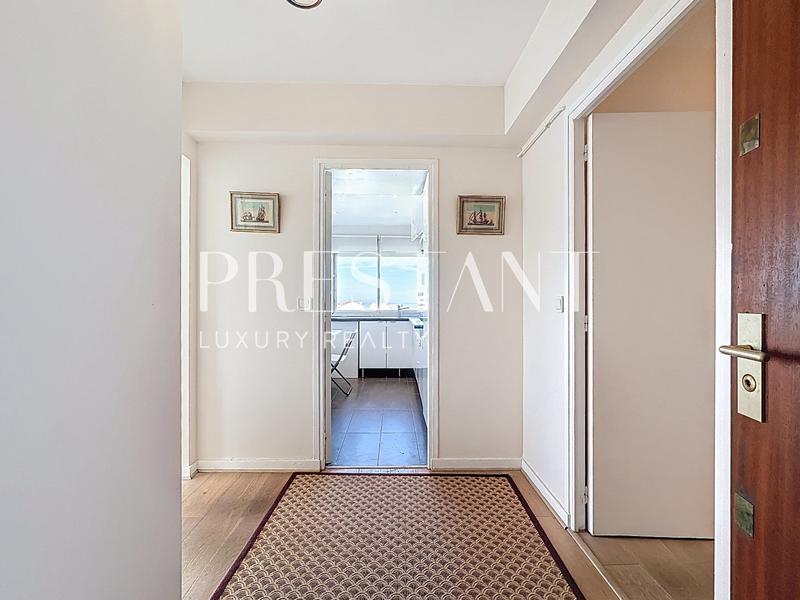 Appartement sur toit - 72 m² - 3 pièces