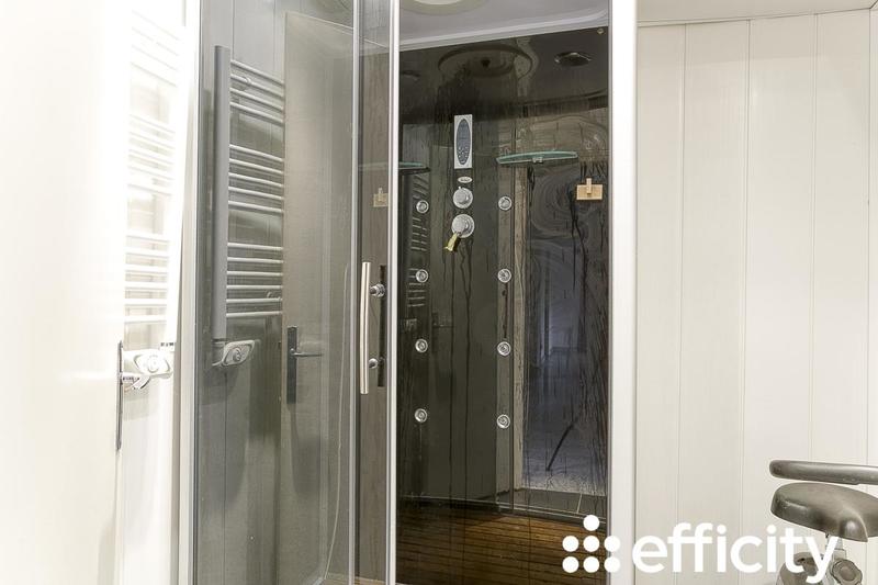 Appartement - 110 m² - 4 pièces