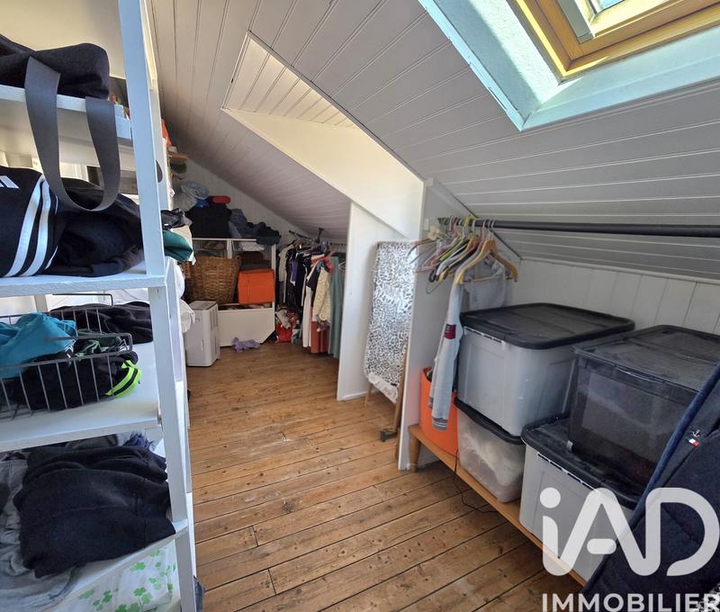 Maison - 111 m² - 6 pièces