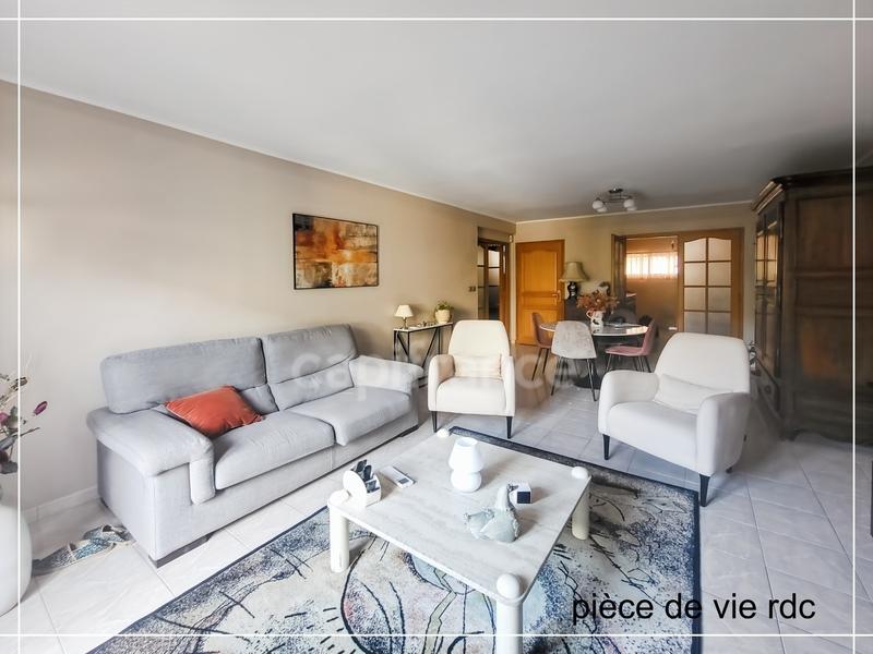 Maison de ville - 152 m² - 5 pièces
