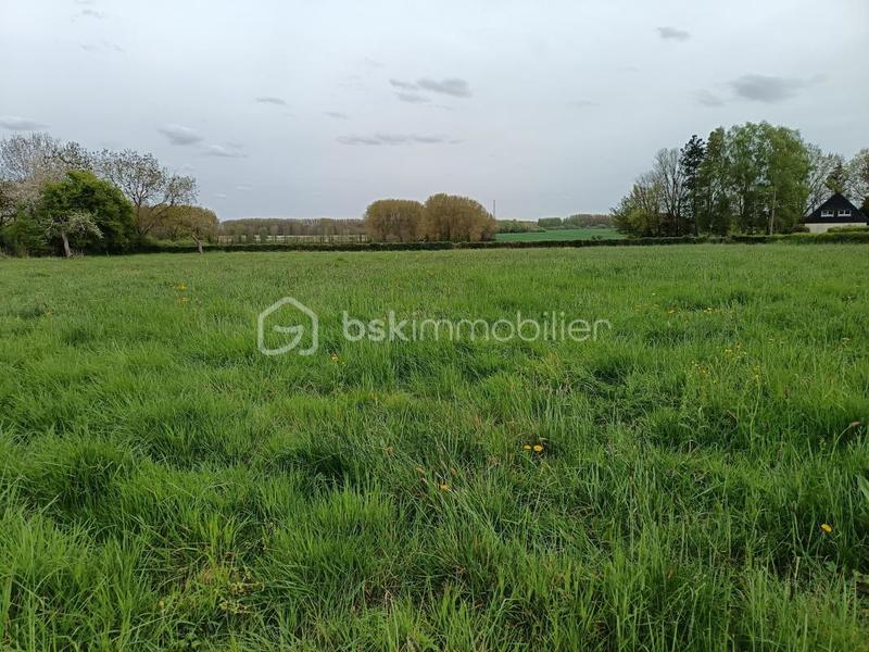 Terrain constructible - 686 m²