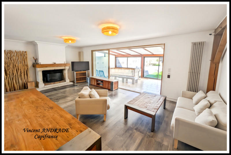 Maison - 167 m² - 6 pièces