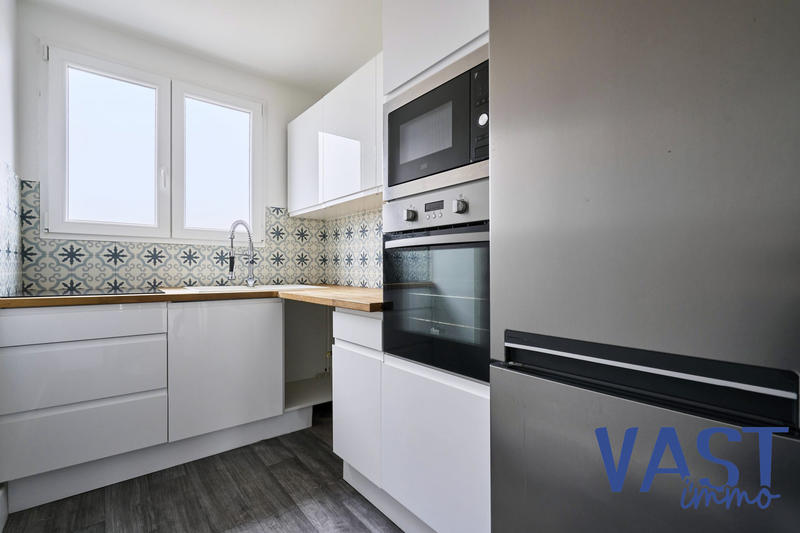 Appartement - 86 m² - 4 pièces