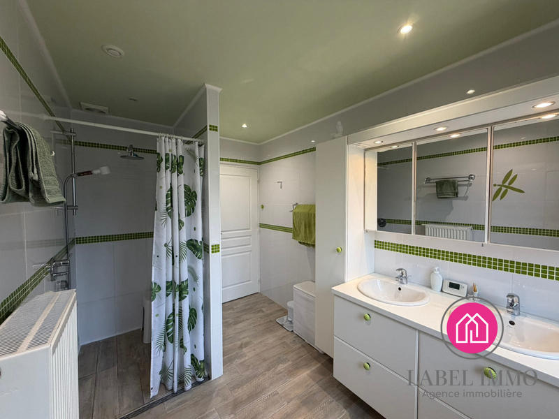 Maison - 132 m² - 7 pièces