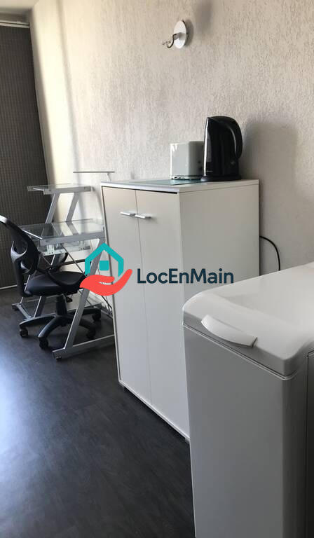 Studio - 25 m² - 1 pièce