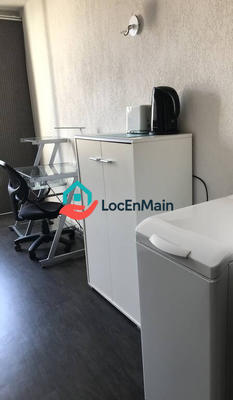 Studio - 25 m² - 1 pièce