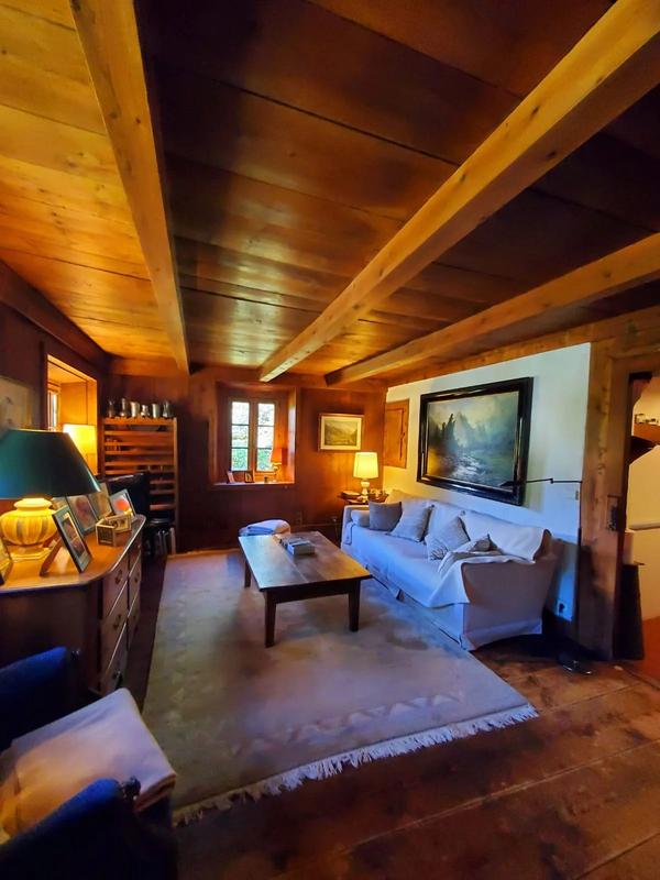 Maison - 335 m² - 8 pièces