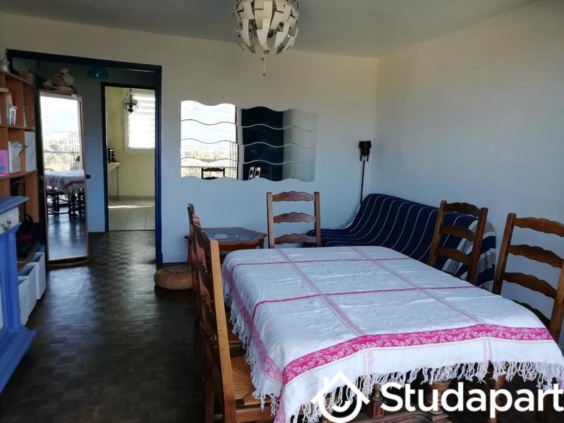 Appartement - 68 m² - 4 pièces