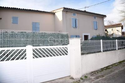 Maison de village - 85 m² - 5 pièces