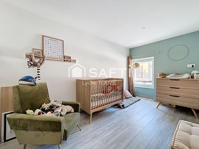 Maison - 117 m² - 7 pièces