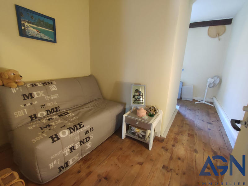 Maison - 180 m² - 5 pièces