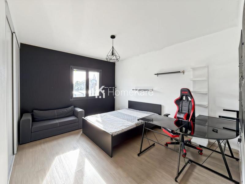 Villa - 140 m² - 5 pièces