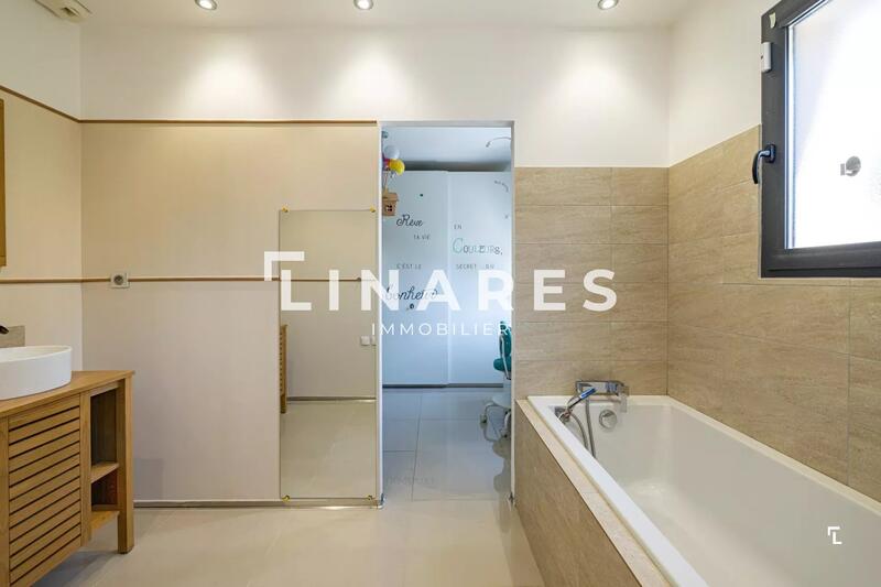 Villa - 128 m² - 5 pièces