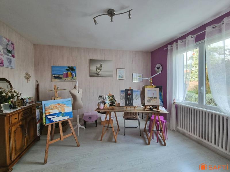 Maison - 218 m² - 9 pièces