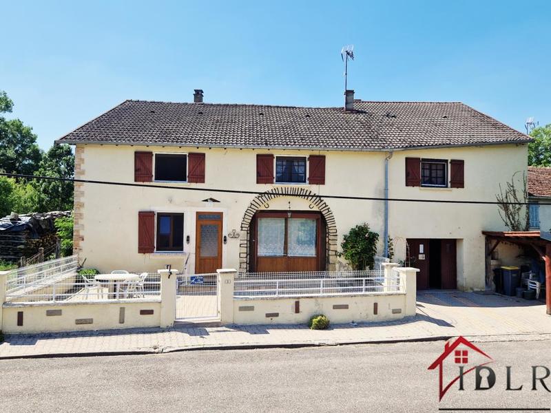 Maison - 220 m² - 7 pièces