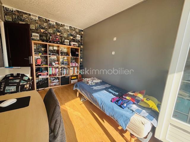 Appartement - 72 m² - 4 pièces