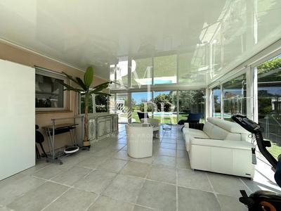 Villa - 175 m² - 3 pièces