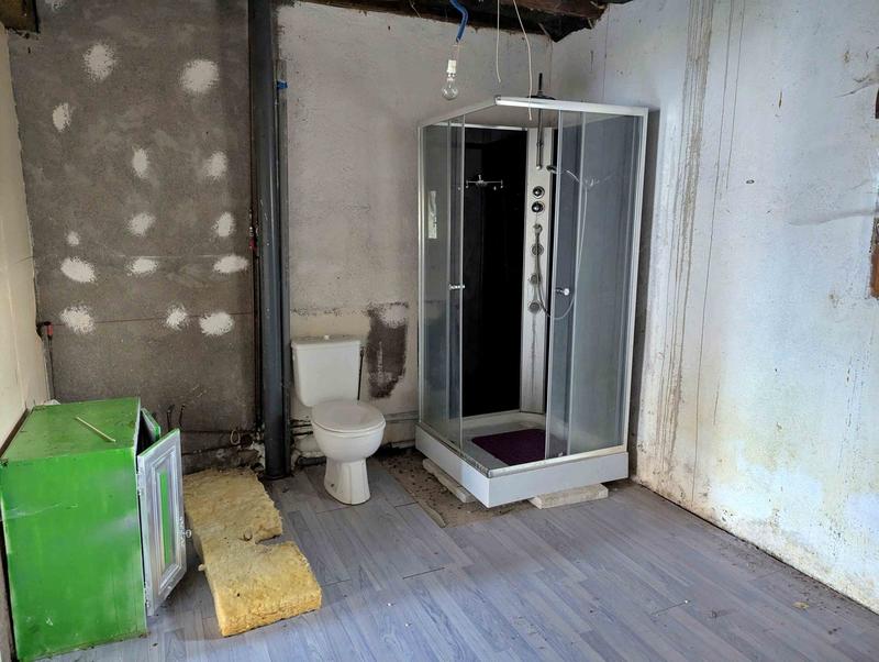 Maison ancienne - 300 m² - 7 pièces