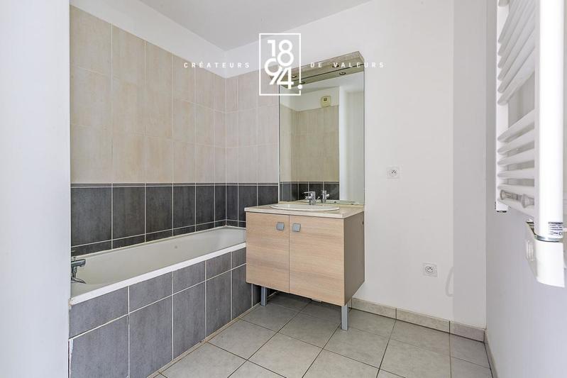 Appartement - 55 m² - 3 pièces