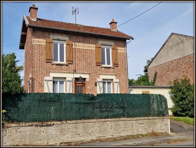 Maison - 96 m² - 4 pièces