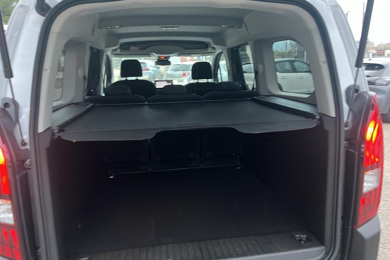 Peugeot Rifter 1.5 Bluehdi 130 s&amp;amp;S Eat8 Taille Xl Allure Business N1