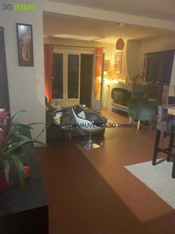 Maison - 96 m² - 4 pièces