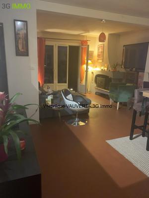 Maison - 96 m² - 4 pièces